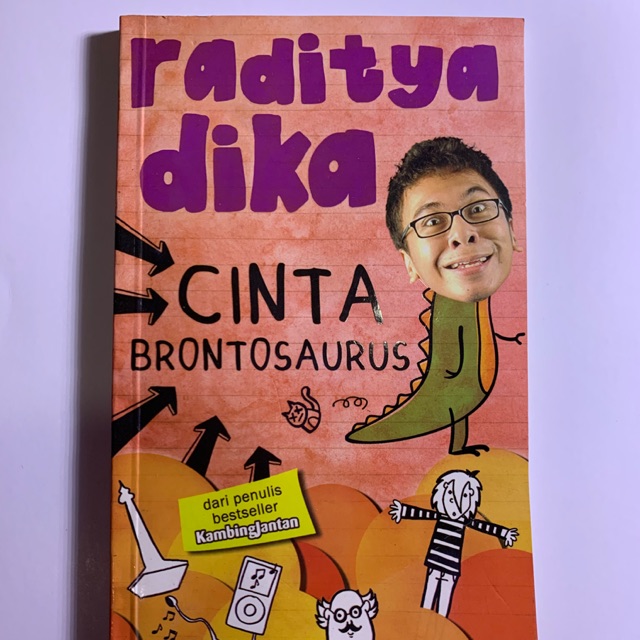 Jual Novel Cinta Brontosaurus 100 Original Shopee Indonesia