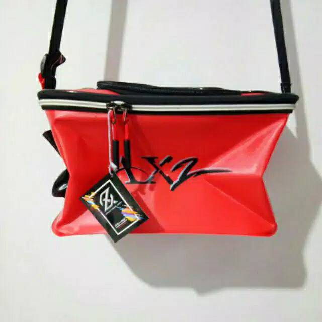 Tas Box Umpan Hidup Tuk Mancing