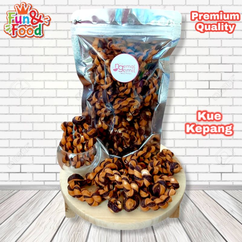 

Snack Jadul - Kue Tambang Kue Kepang / Ulir Jadul Homemade Kualitas Premium