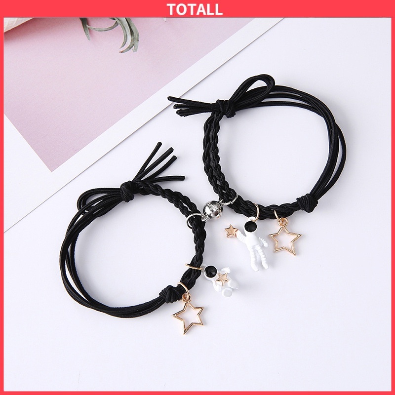 2 Pcs Gelang Couple Magnet Astronot Desain Gelang Tali Karet Magnet Untuk Pria Dan Wanita Gelang Magnet Couple COD Gelang