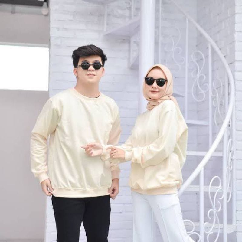 Yunju Couple Set - Sweater Couple Oversize Basic Plain Pria Wanita - Set Couple Kekinian - Baju Couple