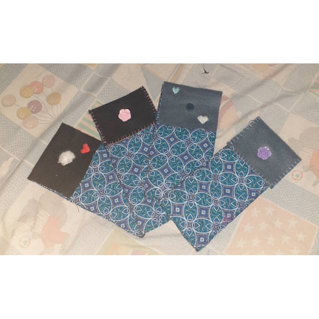 

Kotak pensil/kostak pensil