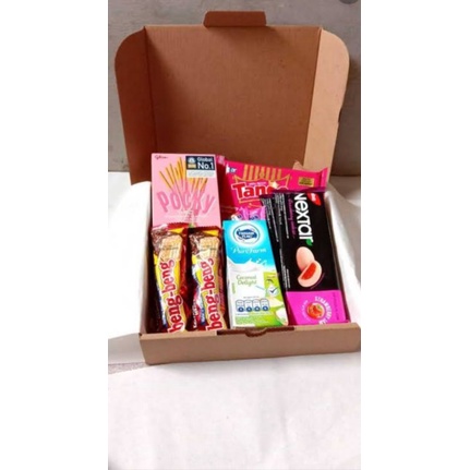 

hampers snack under 35k