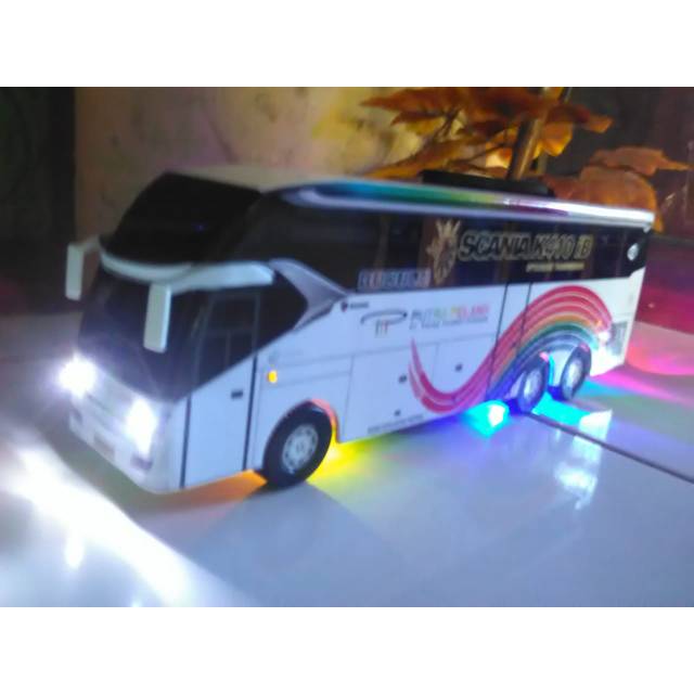 Miniatur Bus Putra Pelangi SHD Remot Control ( RC)