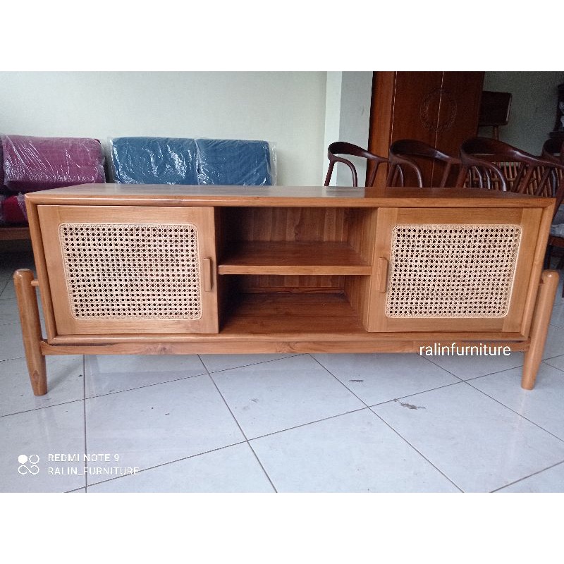 cabinet tv, meja tv, cabinet tv rotan, rak tv