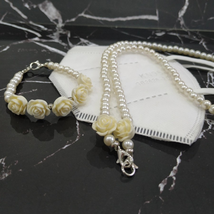 Kalung masker, konektor hijab masker