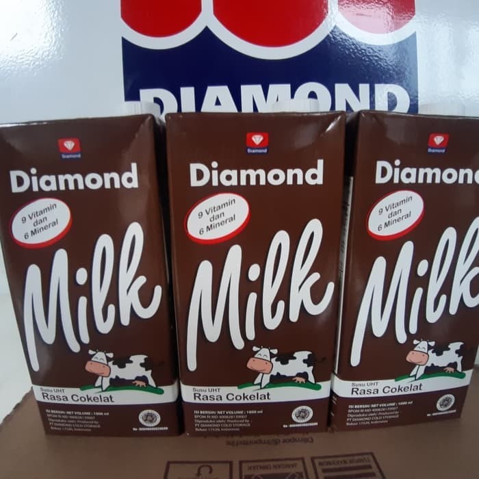 

Susu UHT Diamond Chocolate Coklat 1000ml 1 liter 1liter