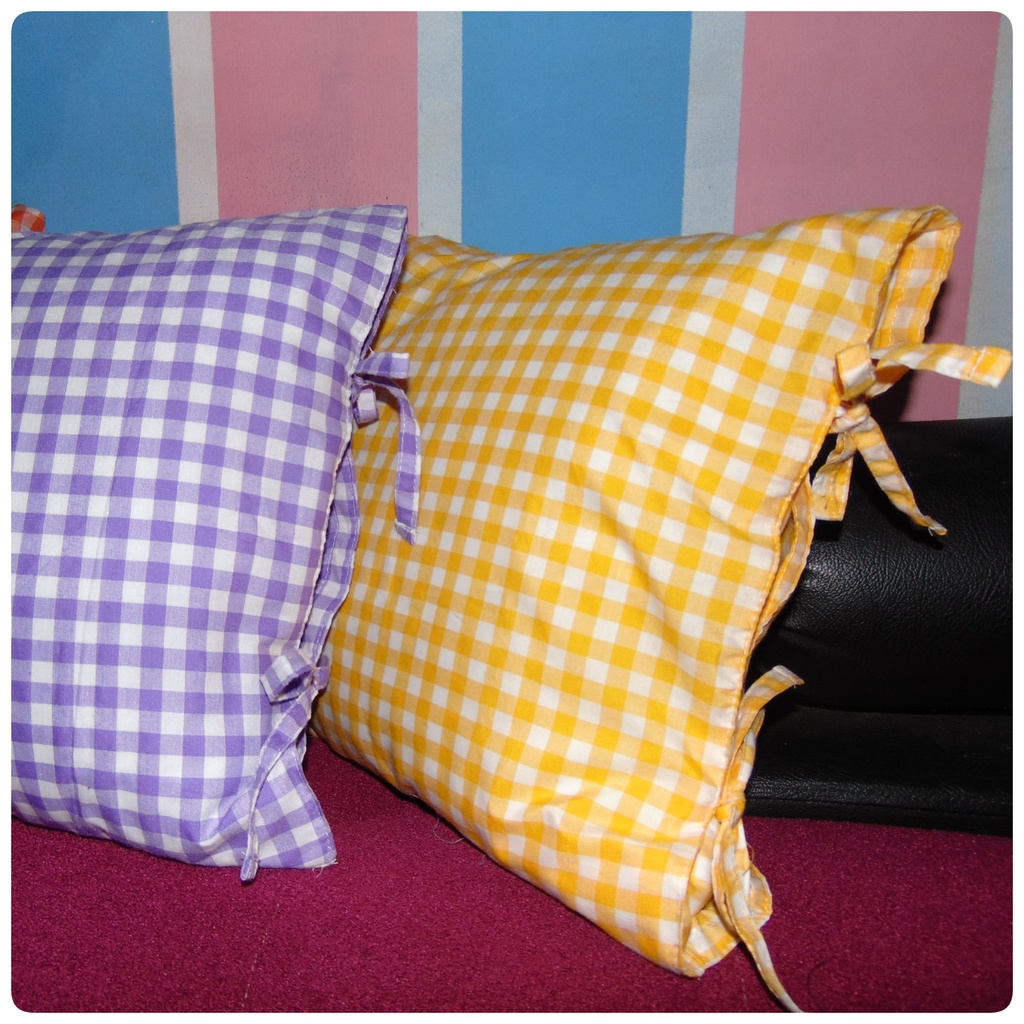 Sarung Bantal Sofa/Sopa TALI Motif Kotak-kotak Cantik Estetik Unik Kekinian Uk 40x40 cm dan 50x50 cm dari Ismi Store