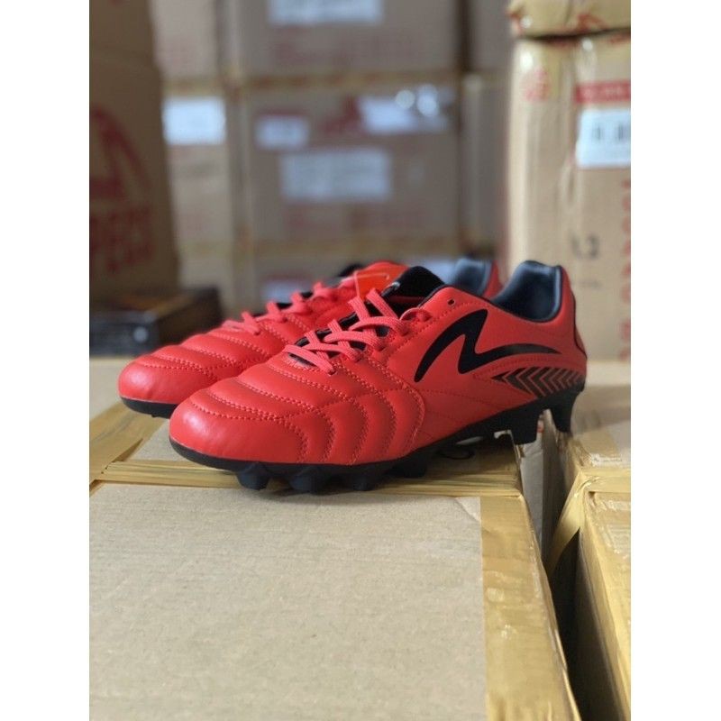Sepatu Bola Specs Azteca FG
