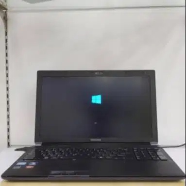 Laptop Toshiba Tecra Core i5 RAM8 HDD 500 BEKAS  SECOND