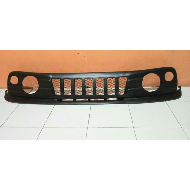 grill vitara escudo lama