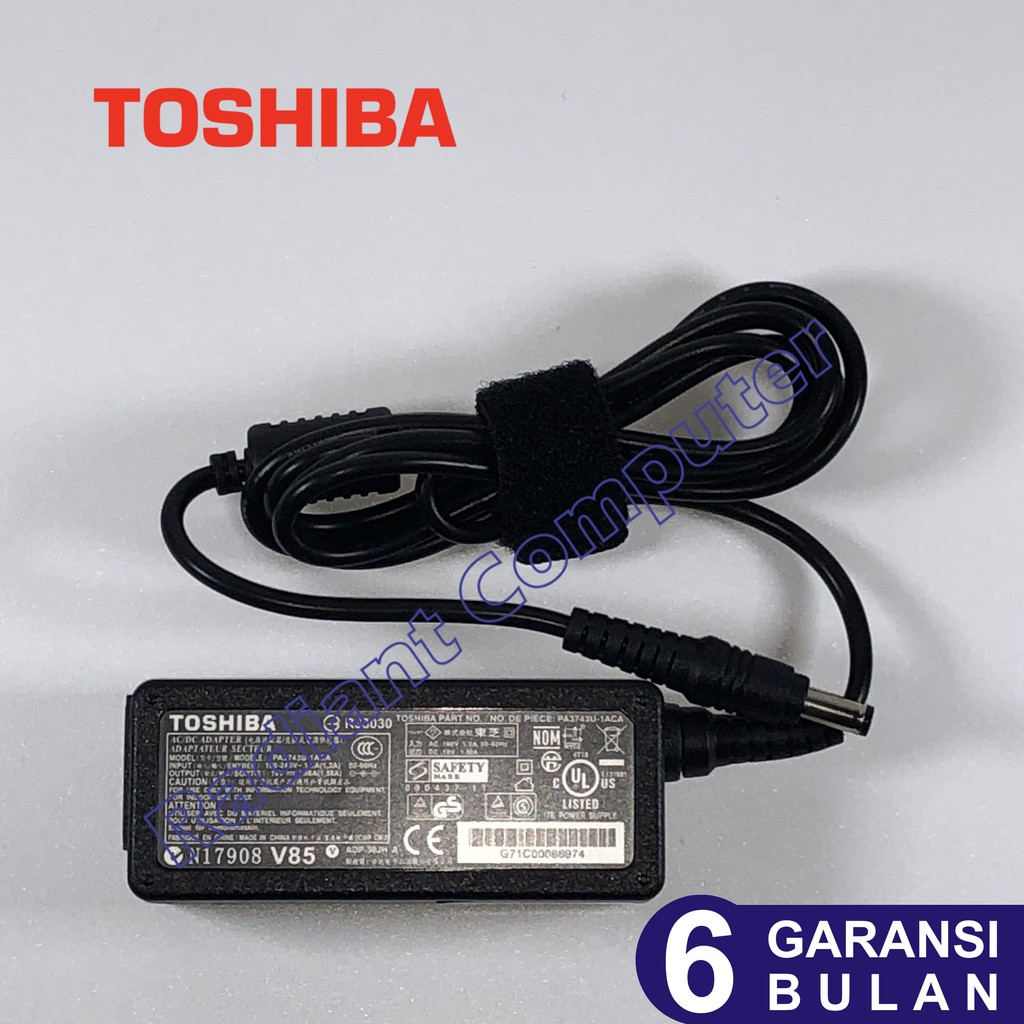 Adaptor Charger Toshiba 19V 1.58A, 5.5*2.5mm