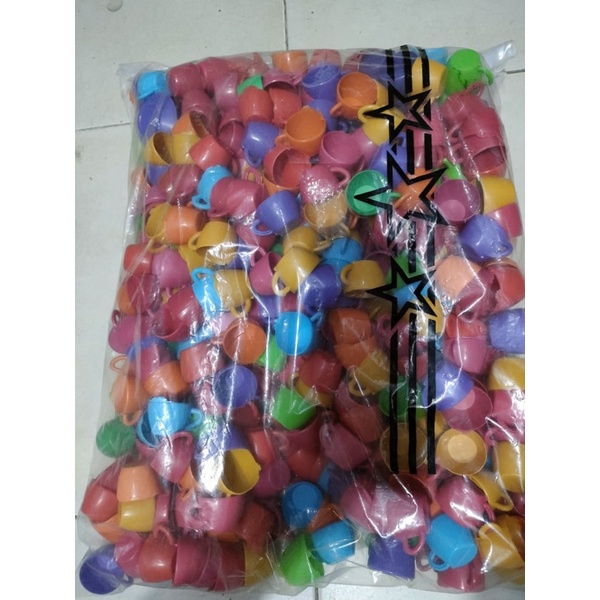 mainan gelas /teko plastik isi 100 pcs