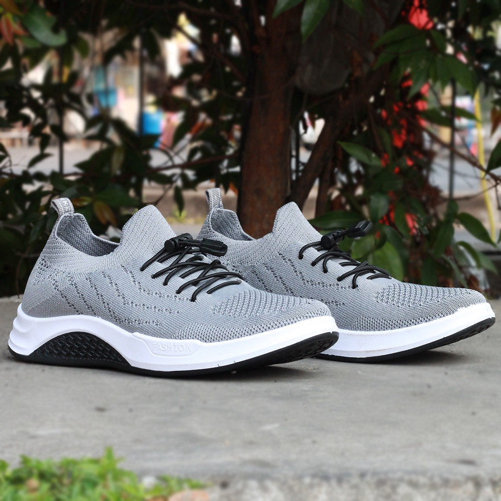 Kaizen Sepatu Sneakers Sports Casual Import Pria 18-1 Size 39-44