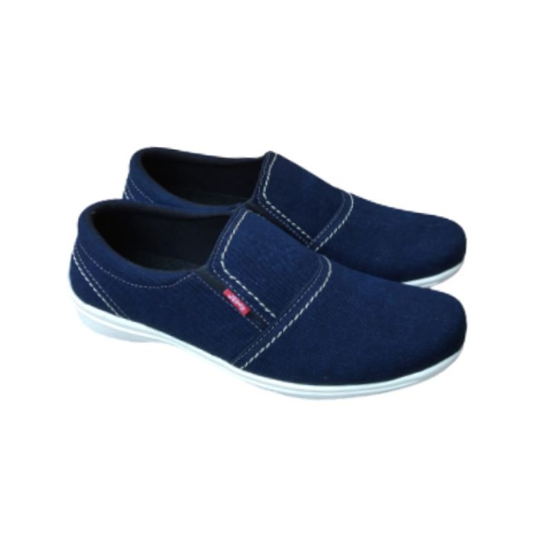 Levis Sepatu Pria Casual Slip On Denim Slop Tanpa Tali Hitam Polos