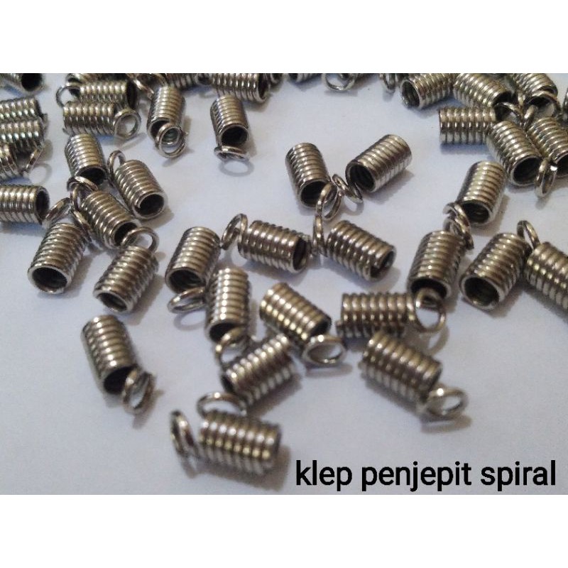 kLEP penjepit spiral  berat 15 gram isi ( -+ 50 pcs ) 4mm / 6 mm ( -+ 32 pcs )