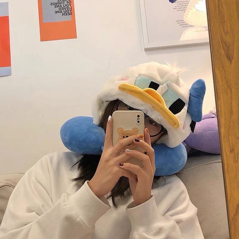 BANTAL LEHER BEBEK DONALD DUCK STELLA LOU SHELLIE MAY NECK PILLOW IMPOR FASHION