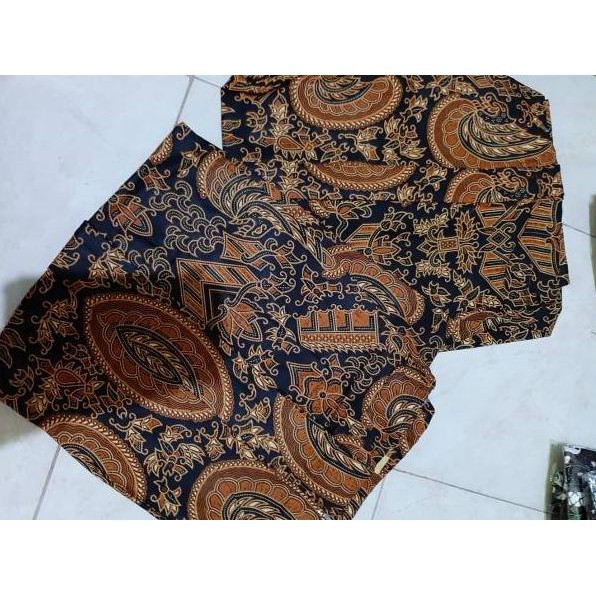 Rok wiru dewasa alus-cowok semenromo
