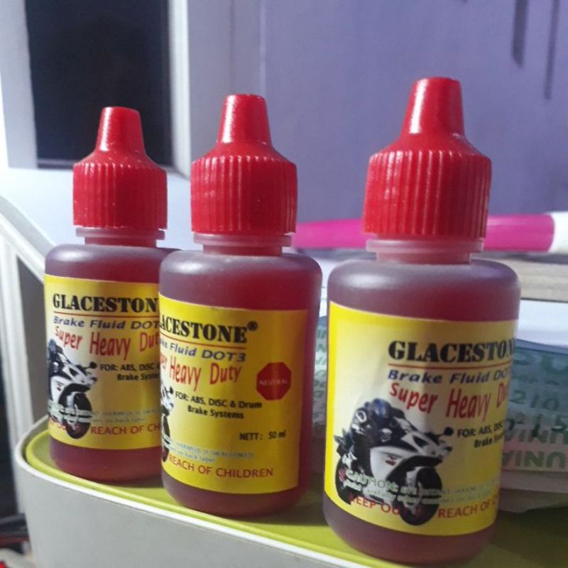 minyak rem motor dot 3