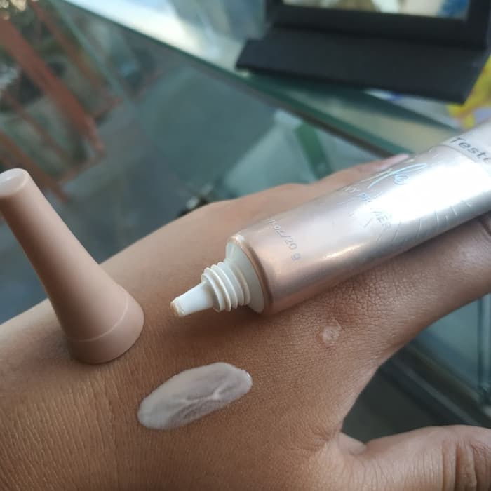 la tulipe dewy primer / primer la tulipe