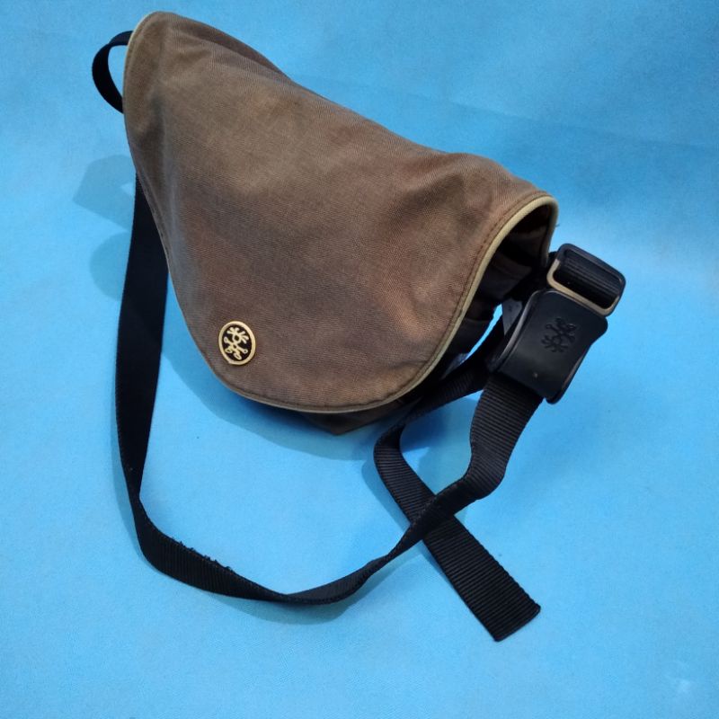 tas Crumpler the quarfie original preloved