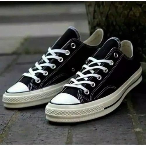 AQILLA ® -【BISA COD】Sepatu Sneakers All-Star Hitam Putih Chuck Taylor 2 Fashion Skull Bones Hitam-1