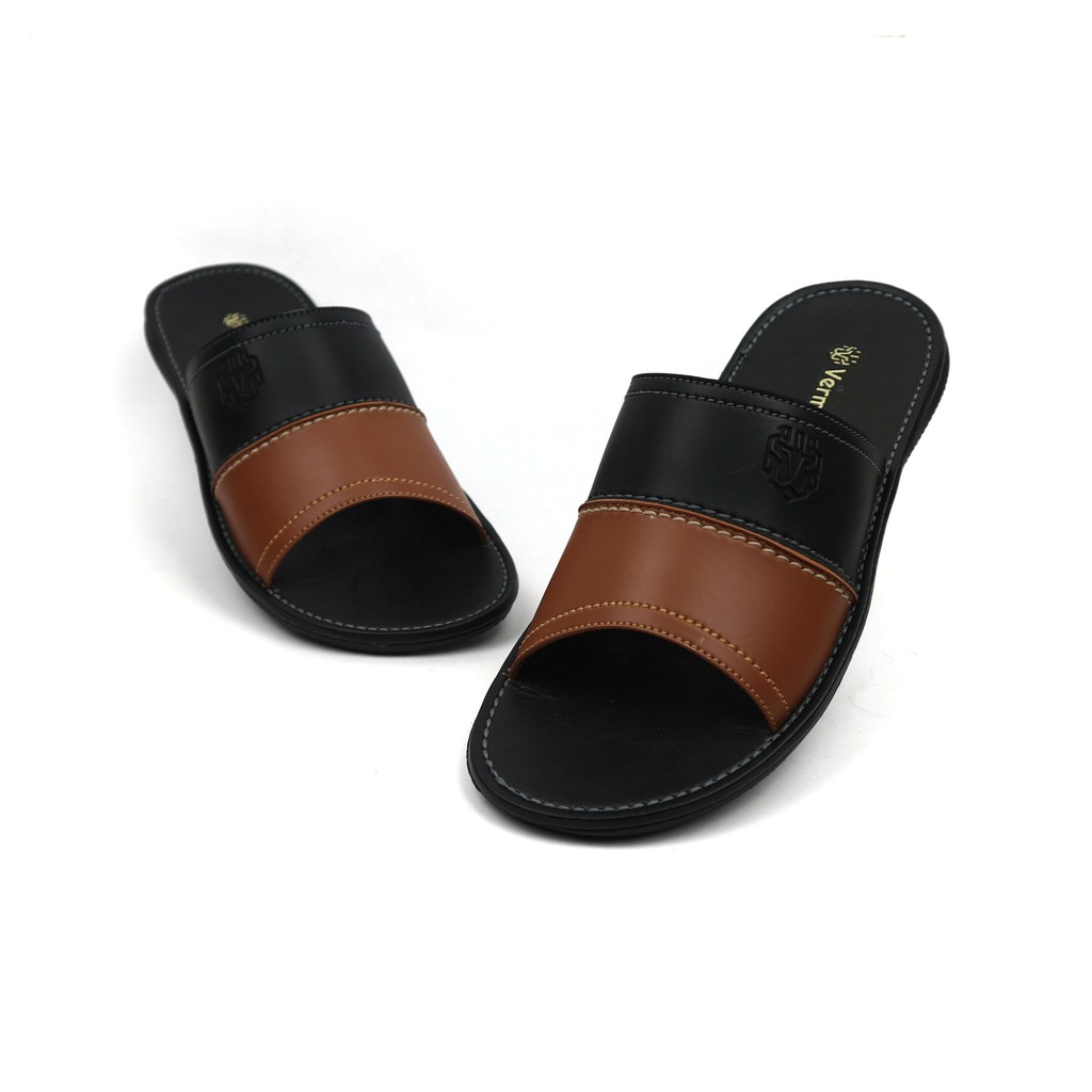 Sandal Pria Casual / Sendal Karet Pria / Sandal Kulit / Sandal Distro / Sendal Slide Pria - CLEO