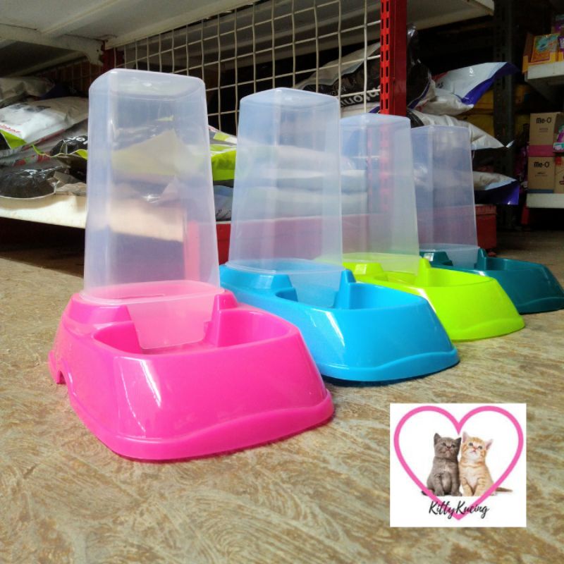 Dispenser Air Dan Makanan Kucing Anjing 1.5 Liter