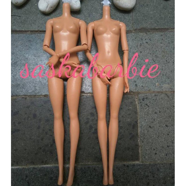 Body Barbie Doll Pivotal Tangan / Boneka / Original Mattel