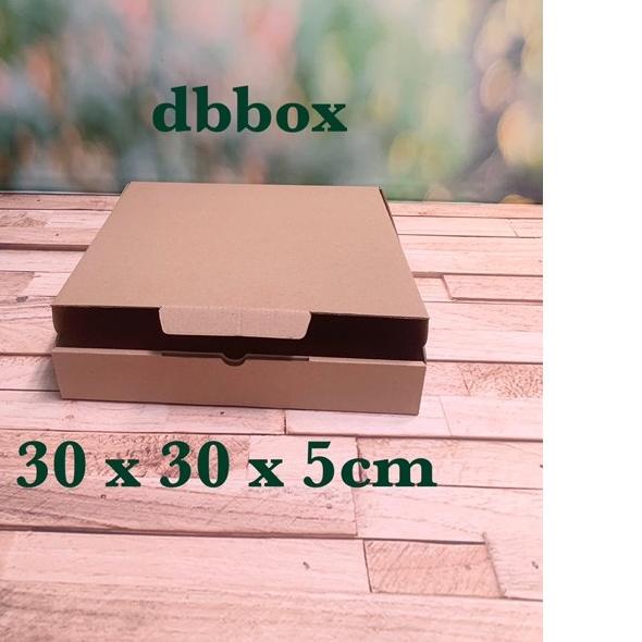 

(10pcs) Kardus 30x30x5 cm...Die Cut untuk kotak Aksesoris dll, model box pizza