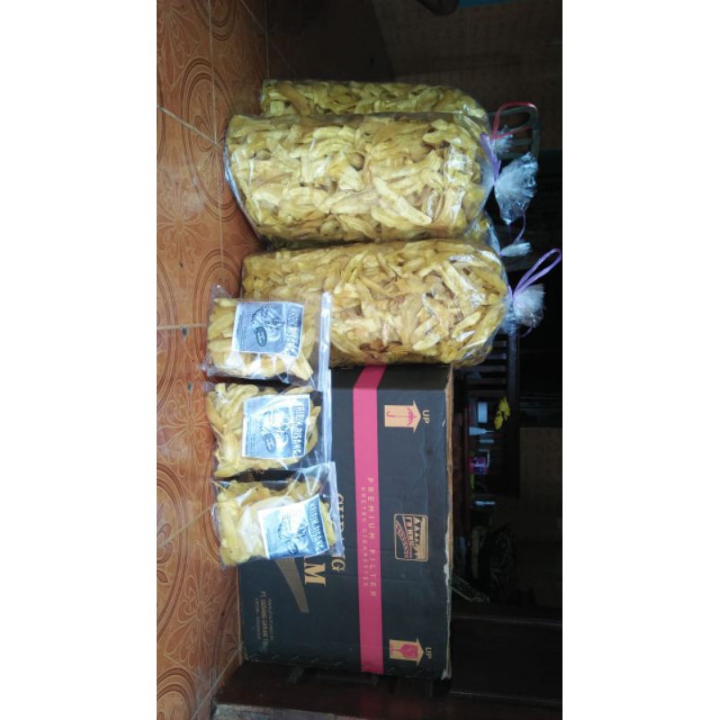 

kripik pisang raja