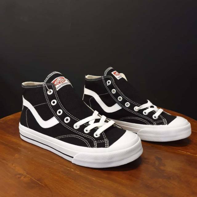 (100%original vantela) SEPATU VANTELA BLACK NATURAL