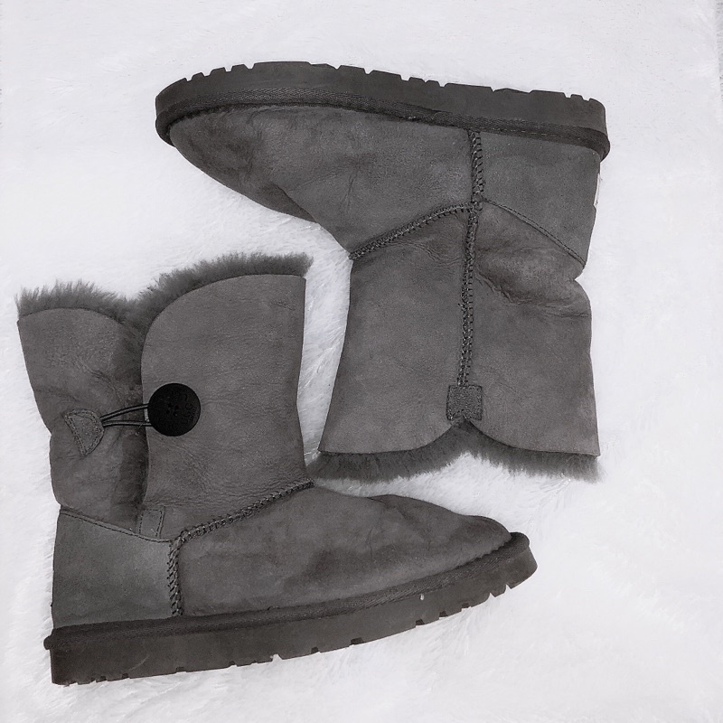 preloved UGG boots preloved sepatu