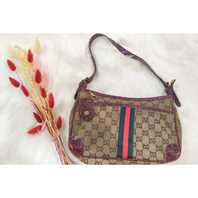 Tas tangan model Gucci murah