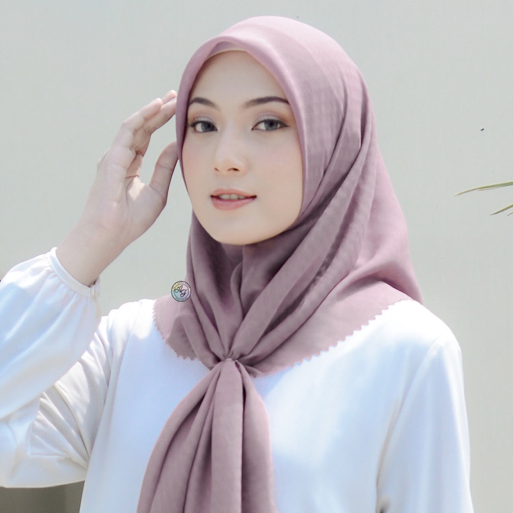 Al Fajri Scarf - Hijab Segi Empat Love Size 110x110 cm