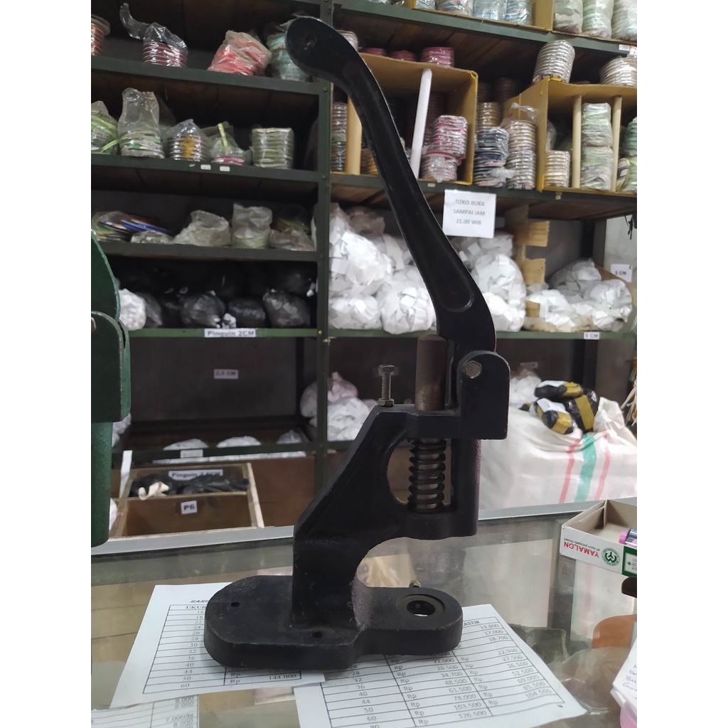 Handpress Alat Pasang  Mata Ayam kancing Snap Centang Kancing Jepret Paku Rivet Cantangan-1pcs