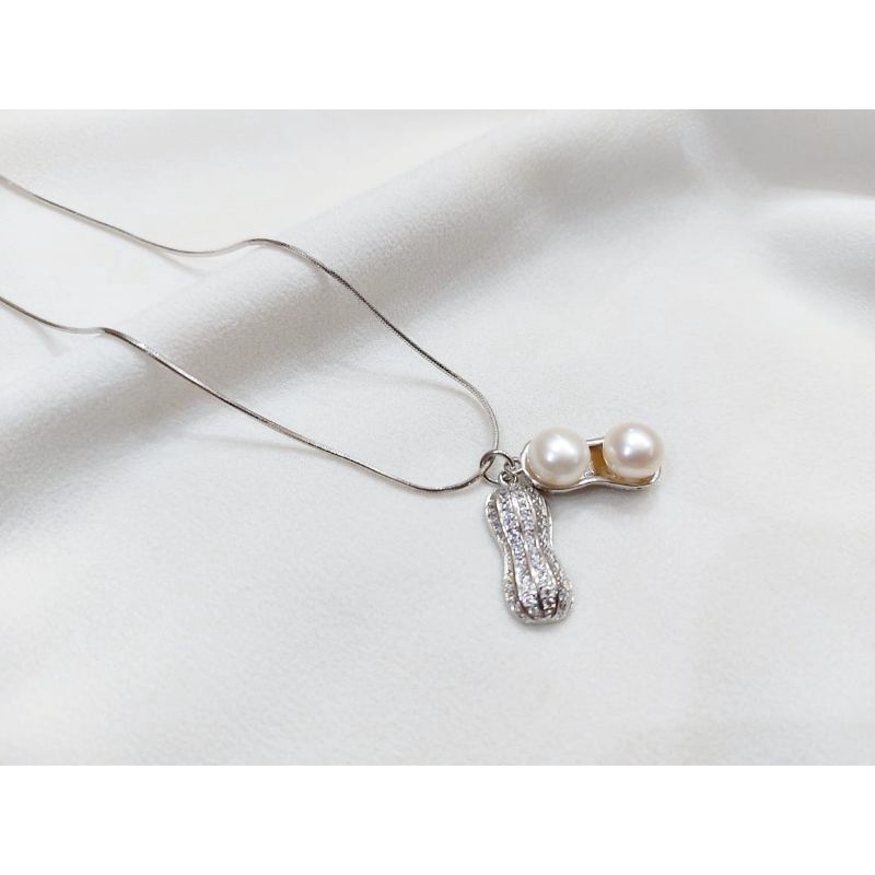 Kalung Mutiara Model Kacang khas Lombok