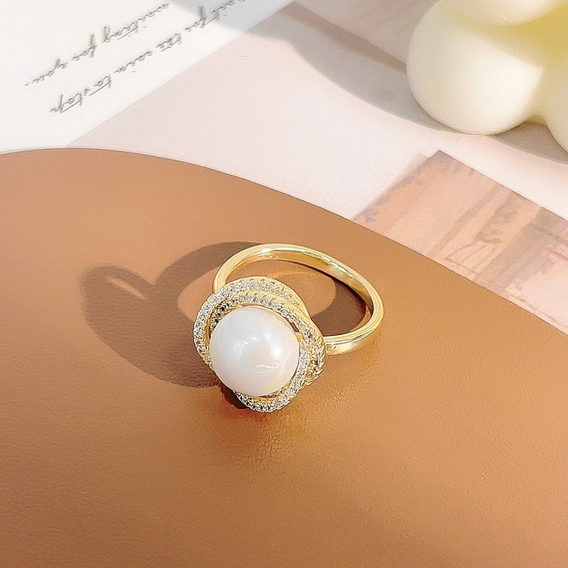 Cincin Mutiara Mewah