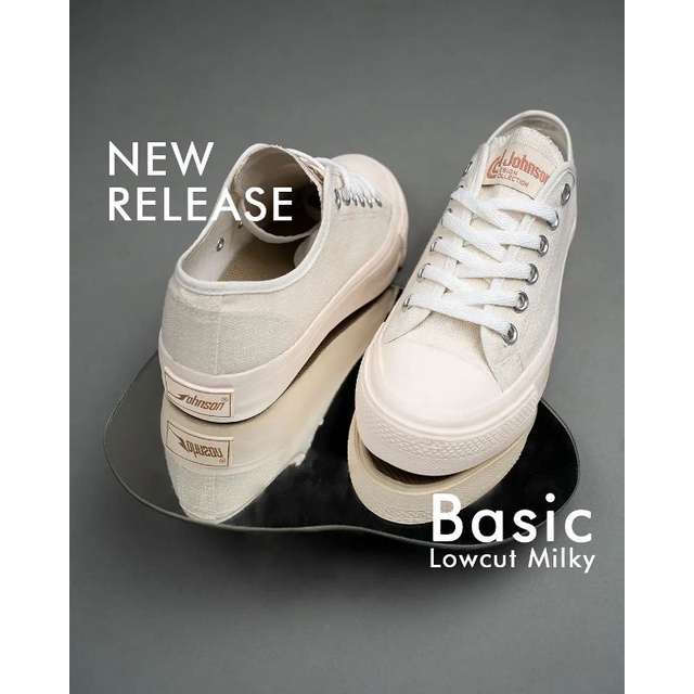 SEPATU JOHNSON BASIC MILKY LOW CUT ORIGINAL 100% - jhonson original - jonson / Milky Shoes-1