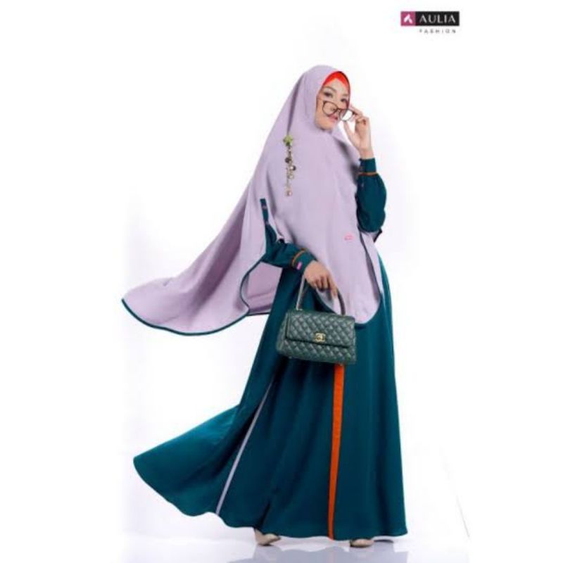 Khanzaa Jade Green Gamis Premium Sultan Set Khimar Ped Antem (Anti Tembem) Terbaru 2024 Original By 