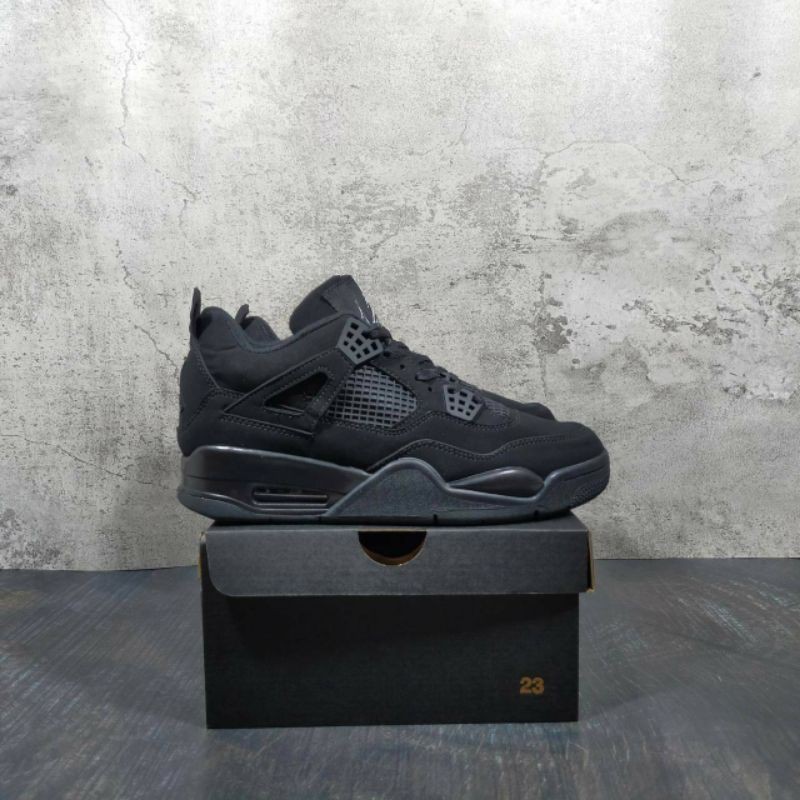 aj4 retro black cat