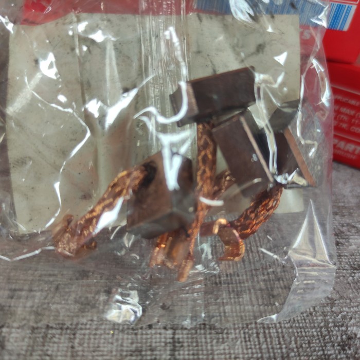 Brush Set, Starter Motor GrandMax, Kijang 7k, Corolla - Indoparts