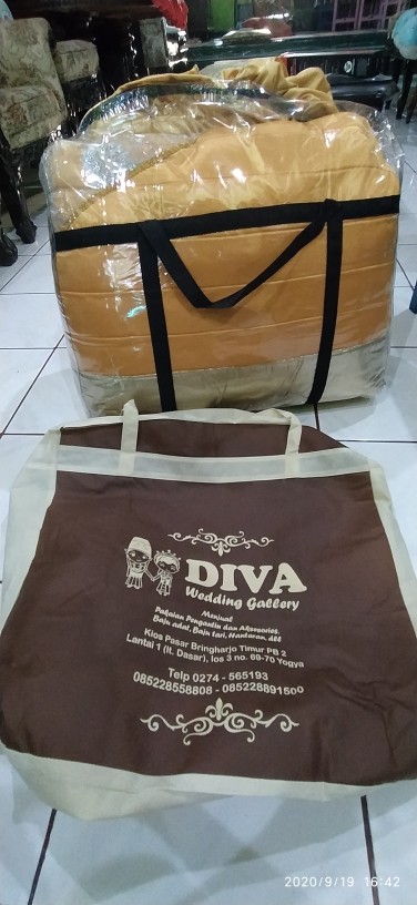 Set Sprei Pengantin