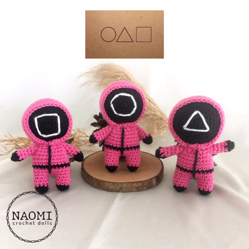 Boneka Squid Game Amigurumi / Boneka Rajut / Gantungan Kunci Rajut / Boneka Karakter