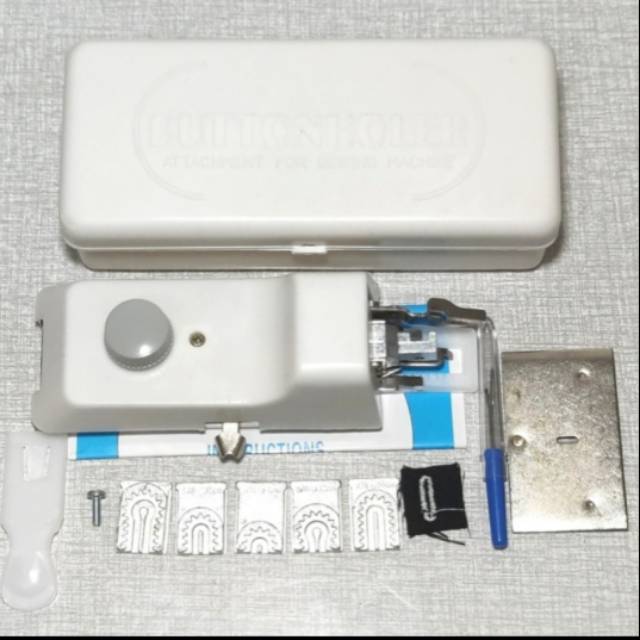 (NN) Alat Lubang Kancing Mesin Jahit Standart /  Mesin Jadul Hitam