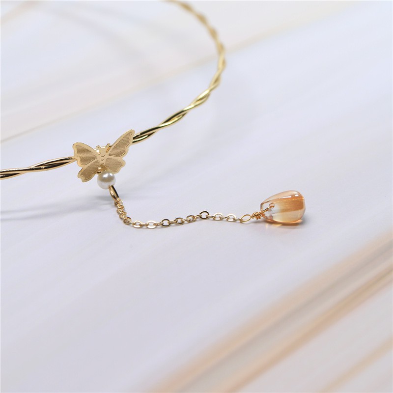 Fashion temperament niche design sense butterfly super fairy clavicle chain necklace