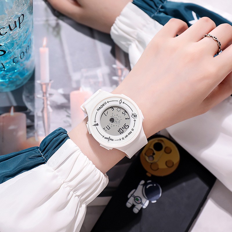 Watchyou Jam Tangan Wanita Pria Couple Astronaut Rotating Fashion Led Outdoor Multifunctional Luminous Waterproof Watches