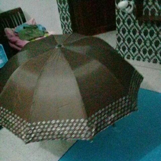 Payung Lipat 3 Motif Kucing Lucu