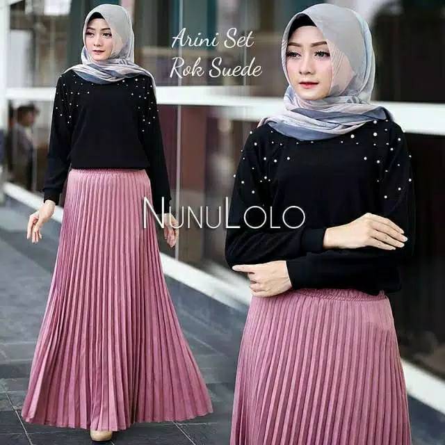 Arini set rok + atasan