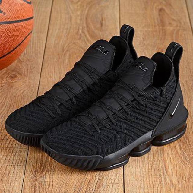 jual nike lebron 16